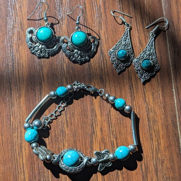 Turquoise  Stone Silver Earring set and Bracelet - Picture 1 of 2